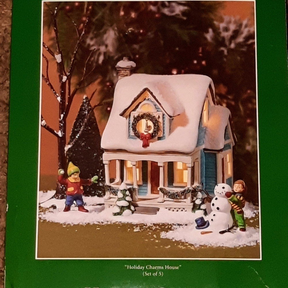 Dept 56 Simple Traditions Holiday Charms House
